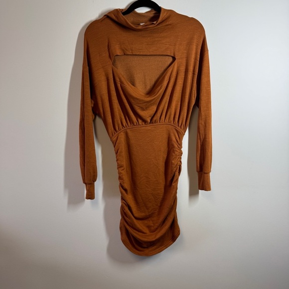 Daily Practice Rust Brown Ruched Mini Sweater Dress Open Back Long Sleeve Small - Picture 7 of 12